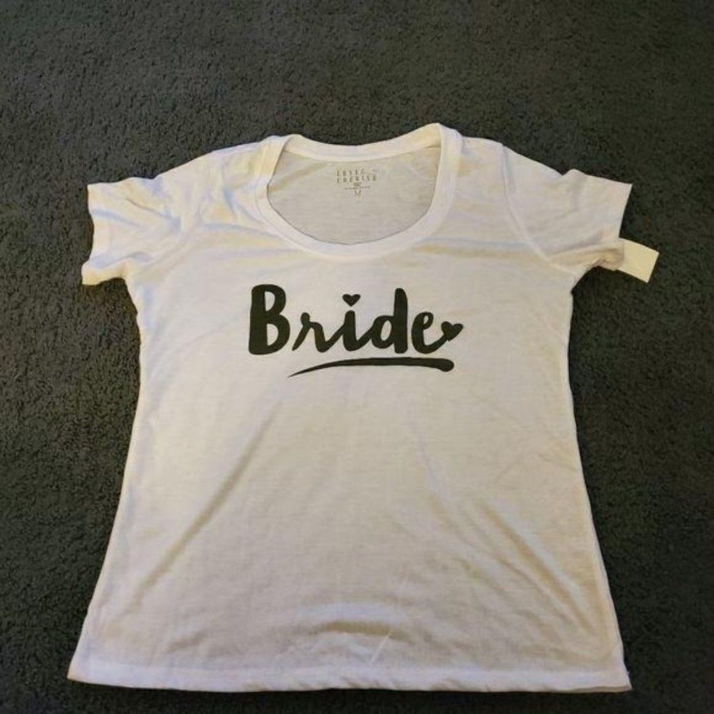 Love & Cherish Short Sleeve Bride Shirt White M